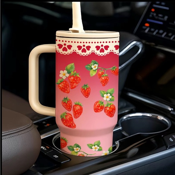Strawberry Shortcake Pink Character Travel Mug - Cute Strawberry Design - Picture 3 of 4